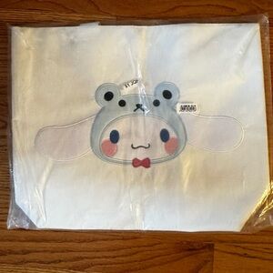 Sanrio cinnamon roll tote bag new in package